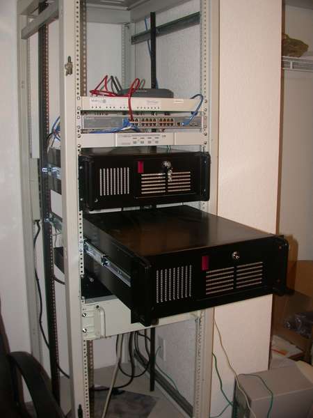 Rack2-s.jpg